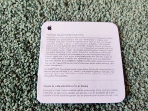 Apple AirPods 4 Kopfhörer Garantiedokument