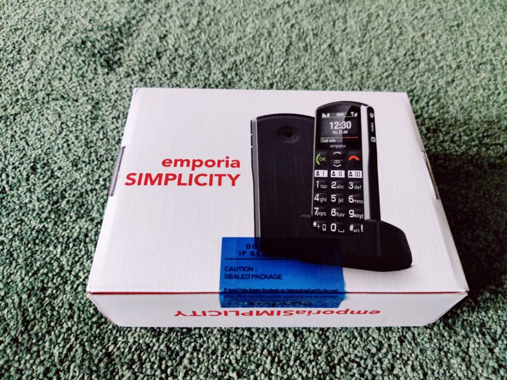 Emporia SIMPLICITY Seniorenhandy Verpackung von hinten