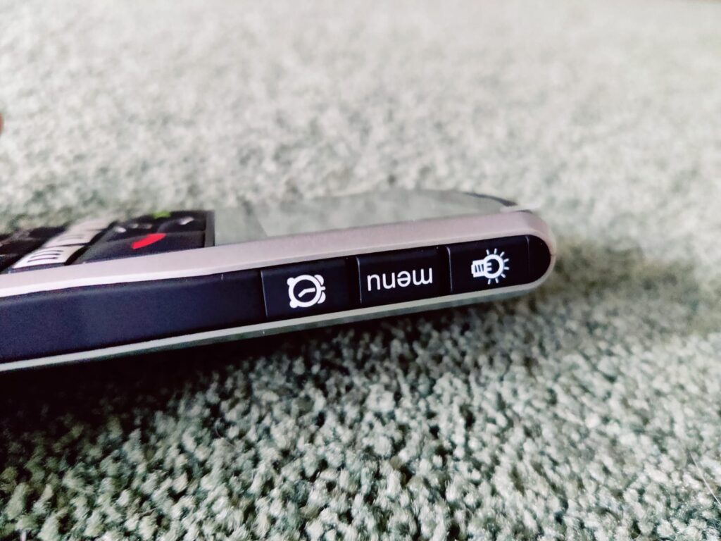 Emporia SIMPLICITY Seniorenhandy seitliche Tasten