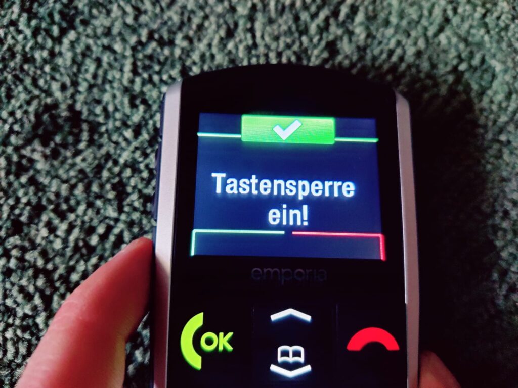 Emporia SIMPLICITY Seniorenhandy Tastensperre