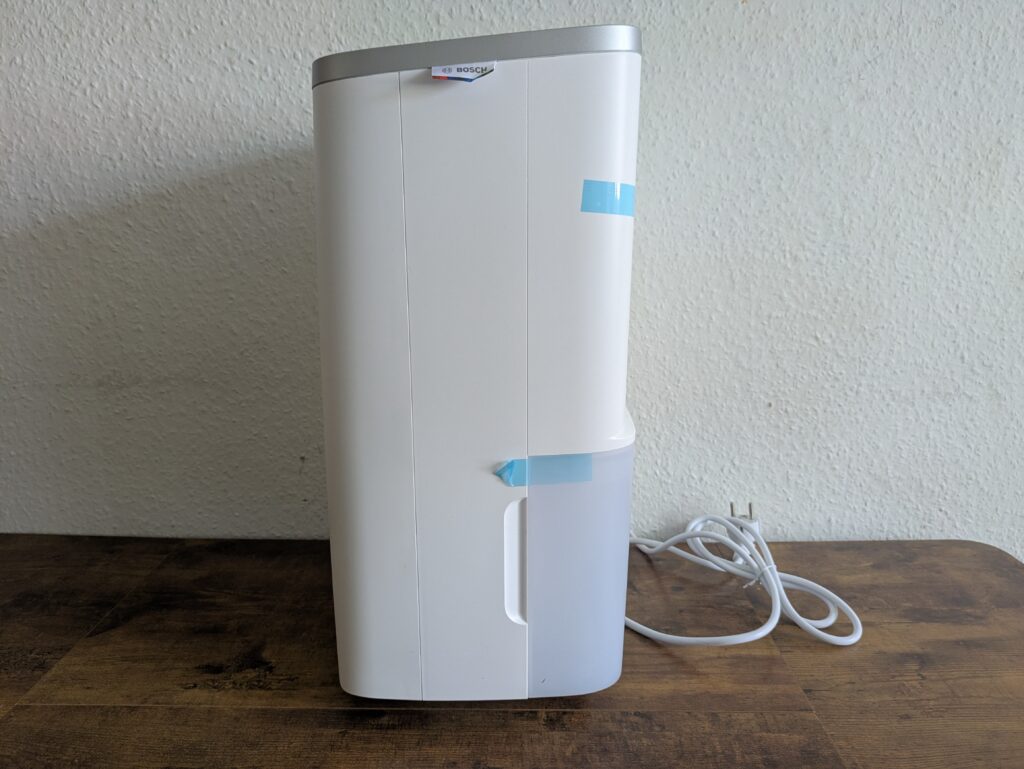 Bosch Dry 4000 Luftentfeuchter von links