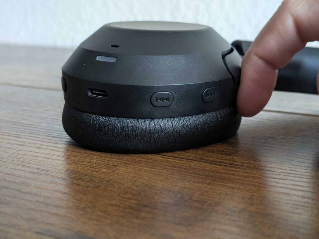 Creative Zen Hybrid Pro Headset Bedienfeld (4)