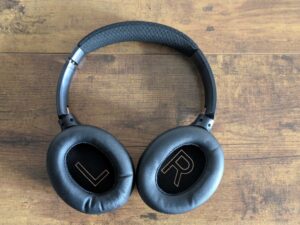 Creative Zen Hybrid Pro Headset von vorne