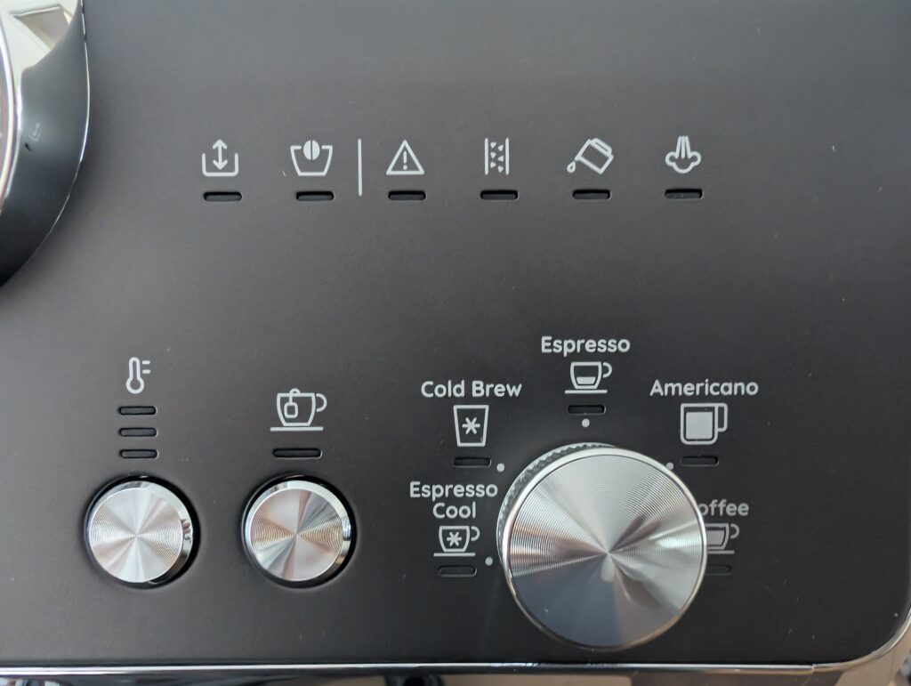 De'Longhi La Specialista Opera Siebträgermaschine Bedienelemente 2