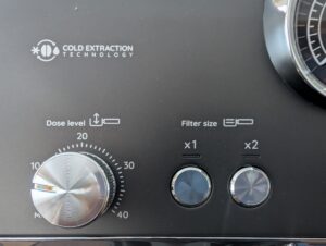 De'Longhi La Specialista Opera Siebträgermaschine Bedienelemente