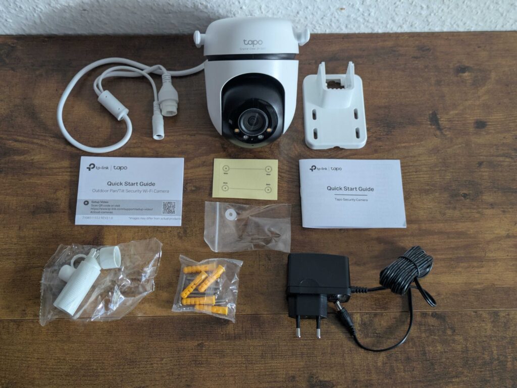 Lieferumfang der Tapo TP-Link C520WS Überwachungskamera