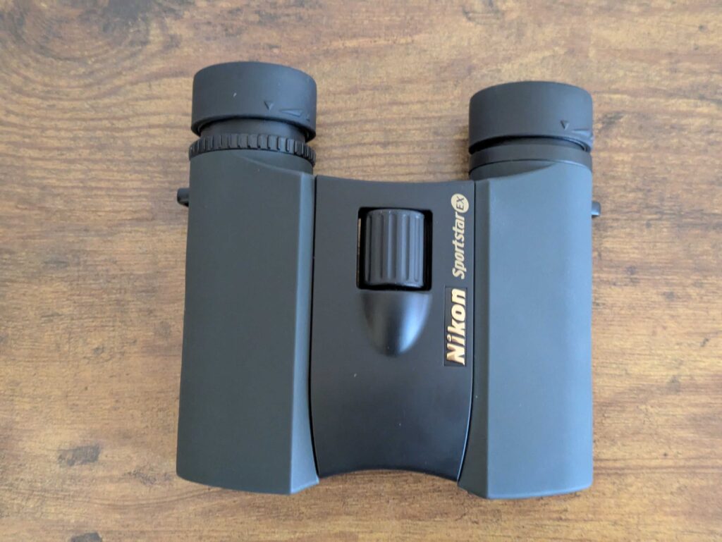 Nikon Sportstar EX 10x25 DCF Fernglas von oben