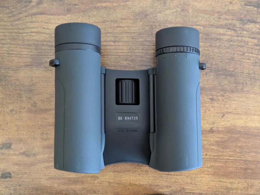 Nikon Sportstar EX 10x25 DCF Fernglas von unten