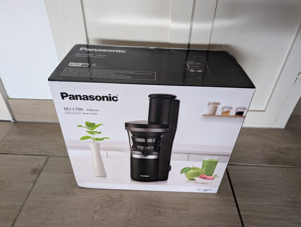 Panasonic MJ-L700KXE Entsafter Verpackung vorn