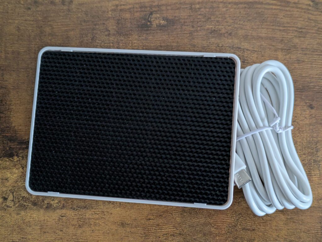 Solarpanel der Wansview A1 Überwachungskamera von oben