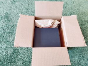 Easyfone Prime-A1 Pro Seniorenhandy Umverpackung offen
