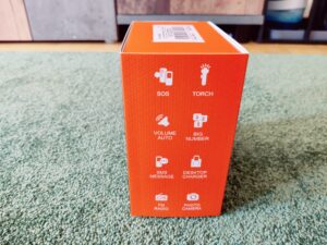 Easyfone Prime-A1 Pro Seniorenhandy Verpackung von der Seite