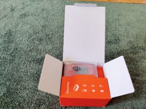 Easyfone Prime-A1 Pro Seniorenhandy Verpackung offen