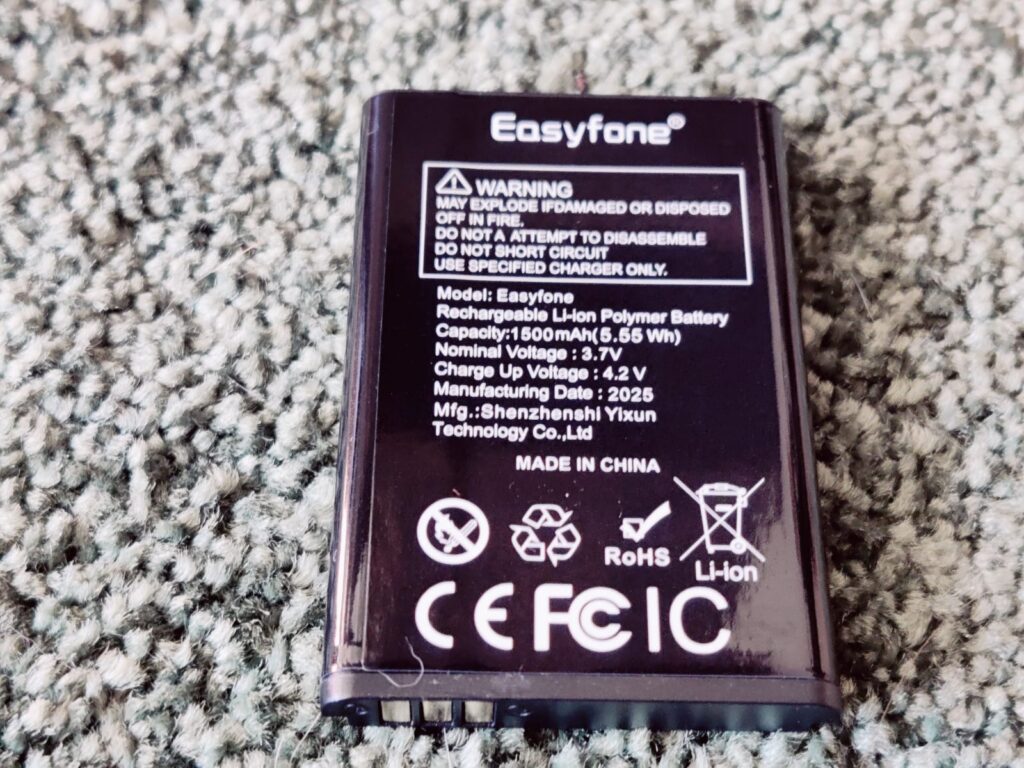 Easyfone Prime-A1 Pro Seniorenhandy Akku Rückseite
