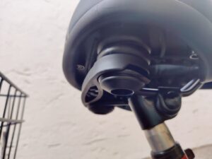 Youngdo City Fahrradsattel montiert Federung