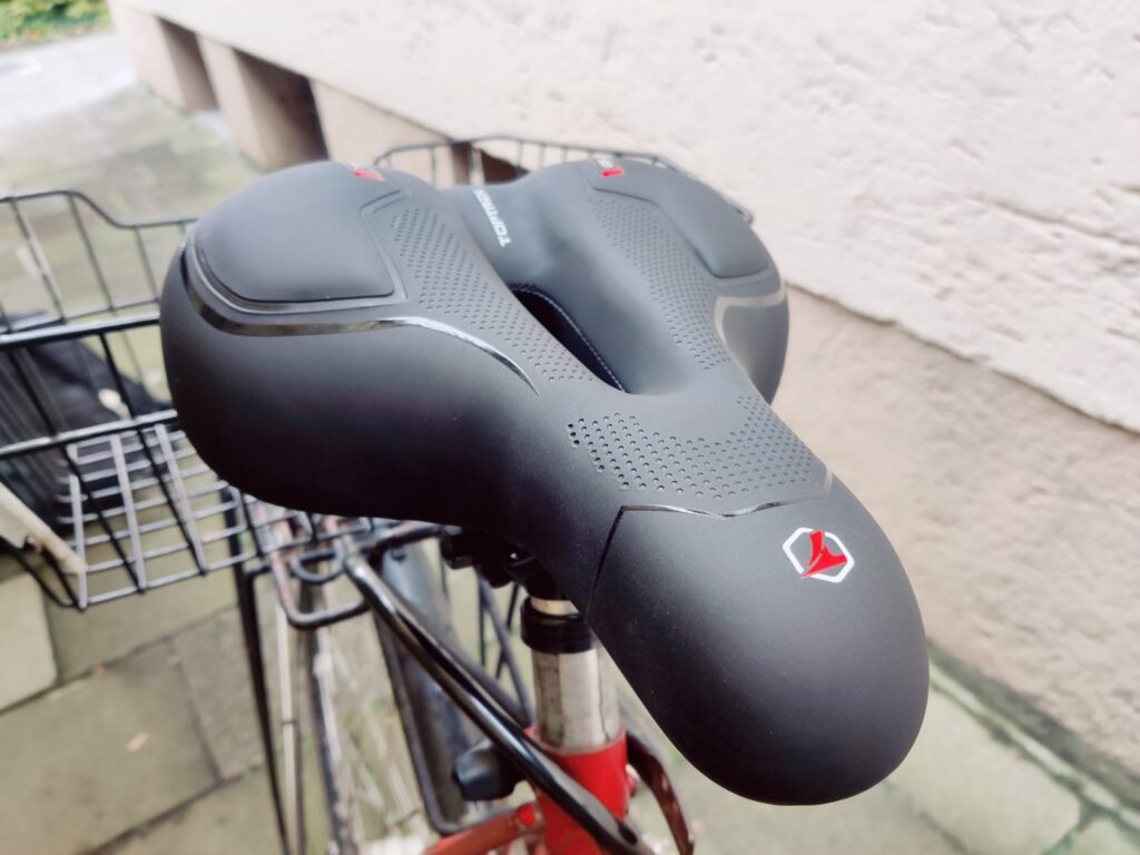 toptrek Top-01 Fahrradsattel montiert von vorne