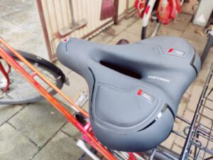 toptrek Top-01 Fahrradsattel montiert von oben
