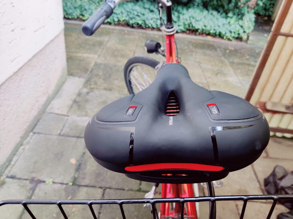 toptrek Top-01 Fahrradsattel montiert von hinten