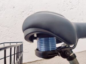 toptrek Top-01 Fahrradsattel montiert von unten