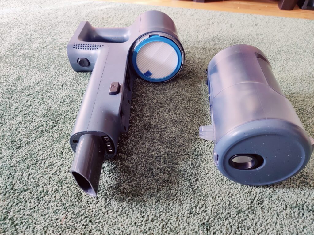 AEG 6000 AP61CB21DB Akku-Staubsauger mit Staubbehälter