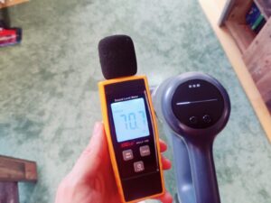 AEG 6000 AP61CB21DB Akku-Staubsauger Lautstärke auf niedrigster Stufe