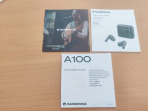 Cambridge Audio Melomania A100 In-Ear-Kopfhörer Anleitungen