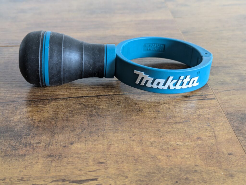 Handgriff des Makita BO5041 Exzenterschleifers