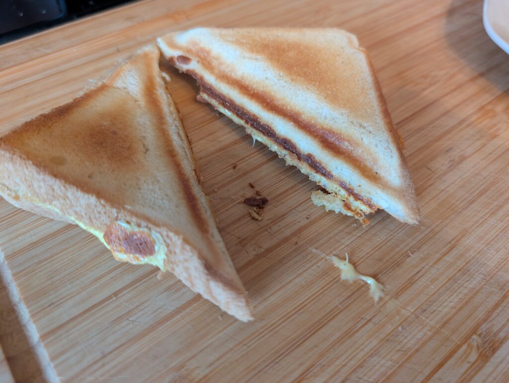 Krups FDK451 Sandwichmaker Toasts 3