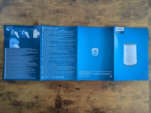 Kurzanleitung des Philips 600i Luftreinigers geöffnet von der Rückseite