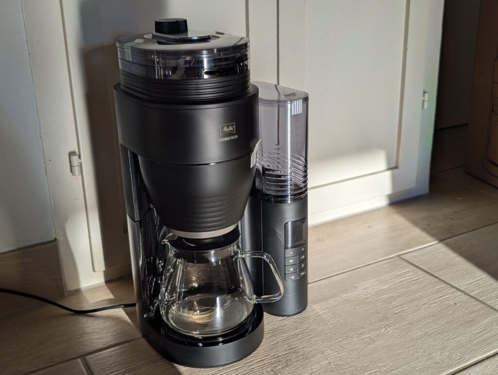 Melitta AromaFresh X Kaffeemaschine mit Mahlwerk ausgepackt