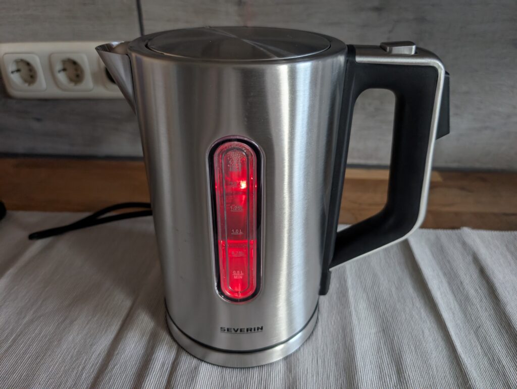 SEVERIN WK3418 Wasserkocher Beleuchtung rot