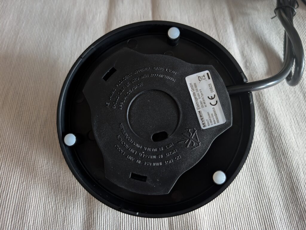 SEVERIN WK3418 Wasserkocher Kabelaufwicklung