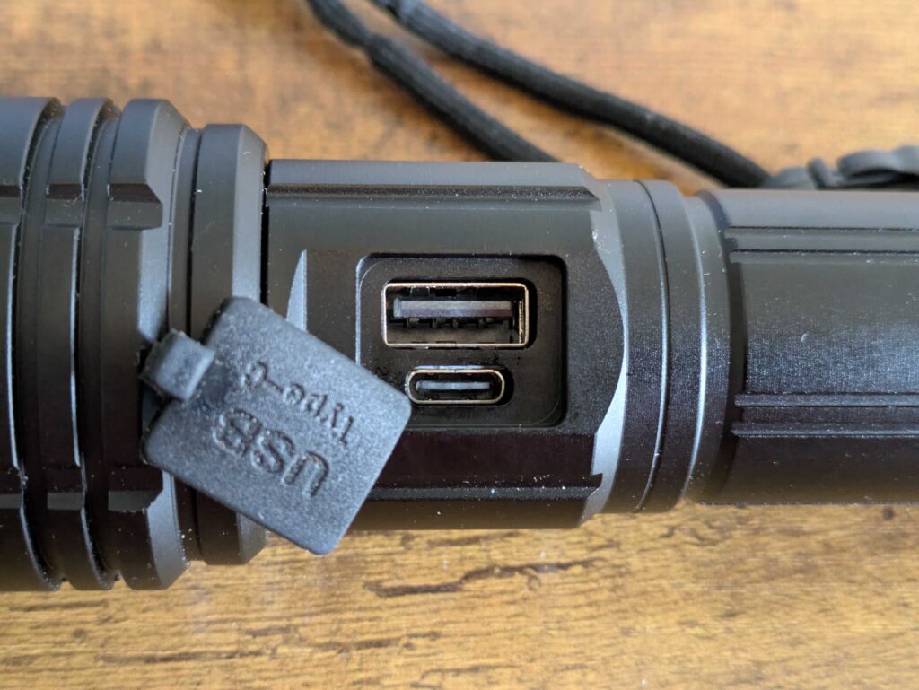 Shadowhawk S1007 Taschenlampe Anschlüsse