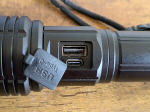 Shadowhawk S1007 Taschenlampe Anschlüsse