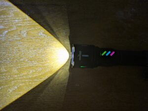 Shadowhawk S1007 Taschenlampe Hohe Helligkeit Lichtkegel