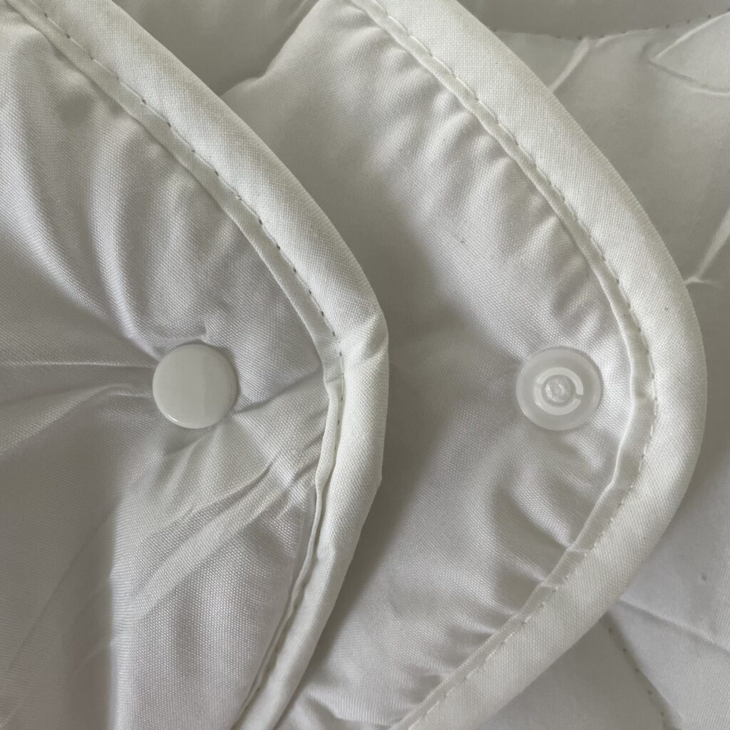 Siebenschläfer Vier-Jahreszeiten-Decke Vershluss