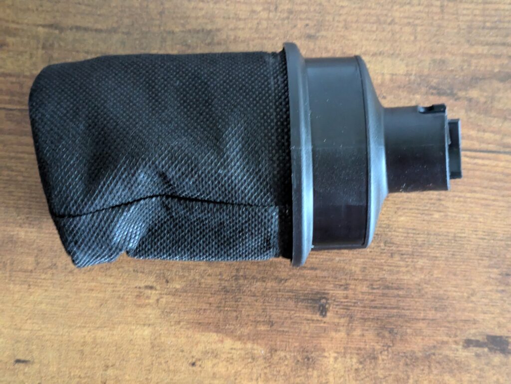 Staubfangbox des Black Decker BEW210 Exzenterschleifers