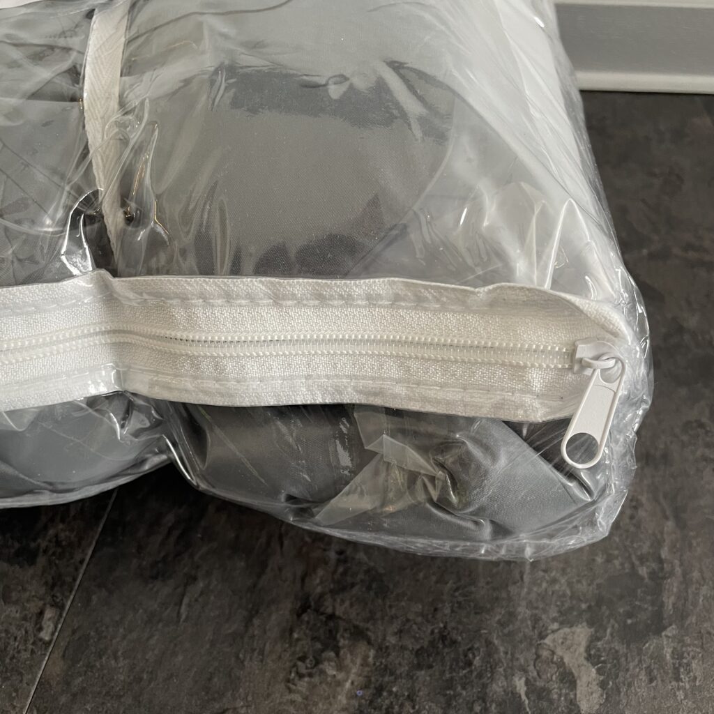 Utopia Bedding Ganzjahresdecke Verschluss Tragetasche