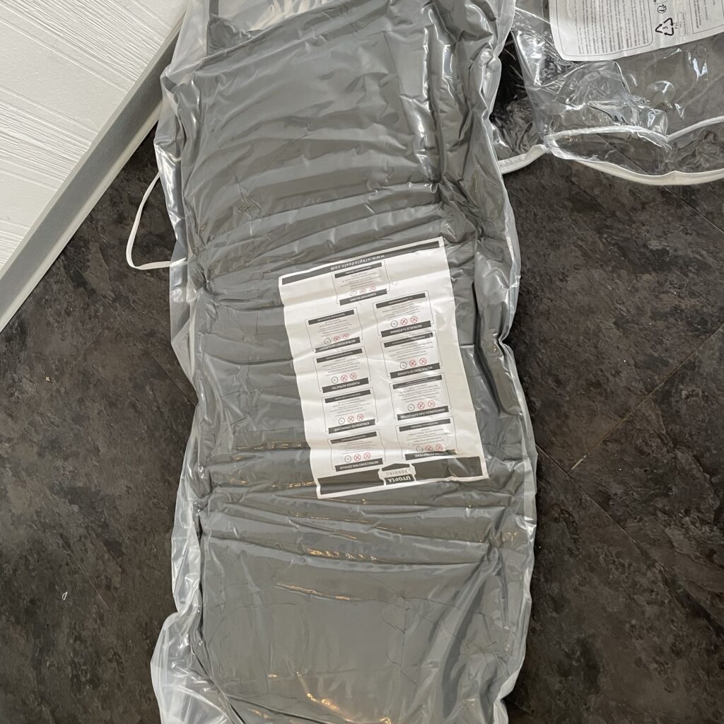 Utopia Bedding Ganzjahresdecke eingeschweißt