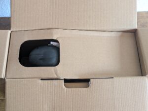 Verpackung des Einhell TC-RS 425 E Exzenterschleifers geöffnet