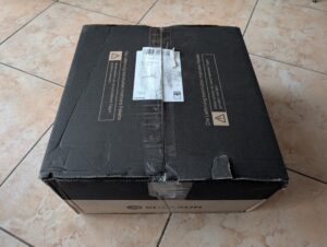 Verpackung des Solakon Balkonkraftwerks von oben