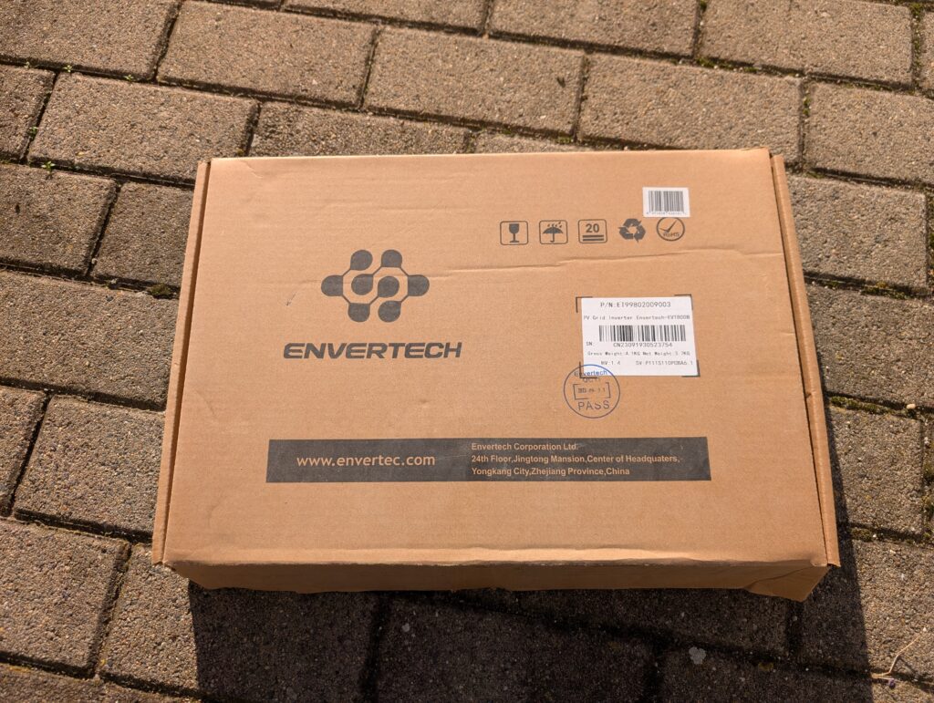 Verpackung des Wechselrichters des Maysun Balkonkraftwerks