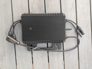 Wechselrichters des Kleines Kraftwerk Balkonkraftwerks