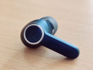 Cambridge Audio Melomania A100 In-Ear-Bluetooth-Kopfhörer Ohrhörer Rückseite