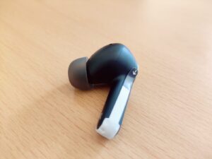 Cambridge Audio Melomania A100 In-Ear-Bluetooth-Kopfhörer Ohrhörer verpackt