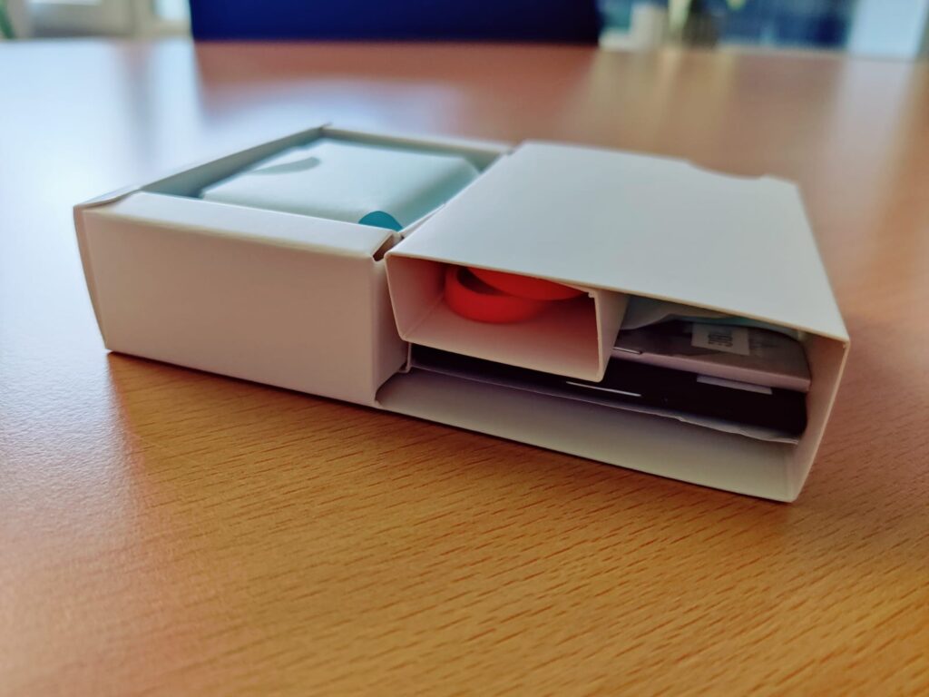 JBL Wave Beam 2 In-Ear-Kopfhörer Zubehör verpackt