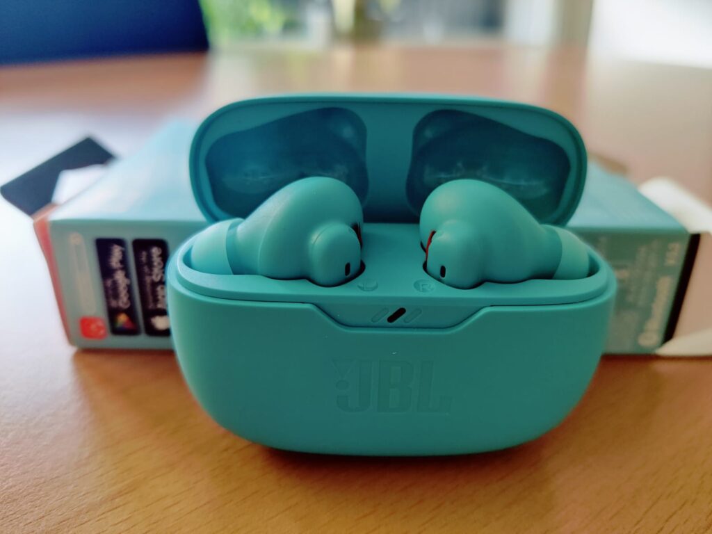 JBL Wave Beam 2 In-Ear-Kopfhörer Ladecase mit Ohrhörern