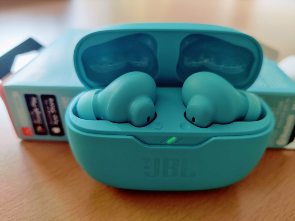 JBL Wave Beam 2 In-Ear-Bluetooth-Kopfhörer Ladecase mit Ladeanzeige