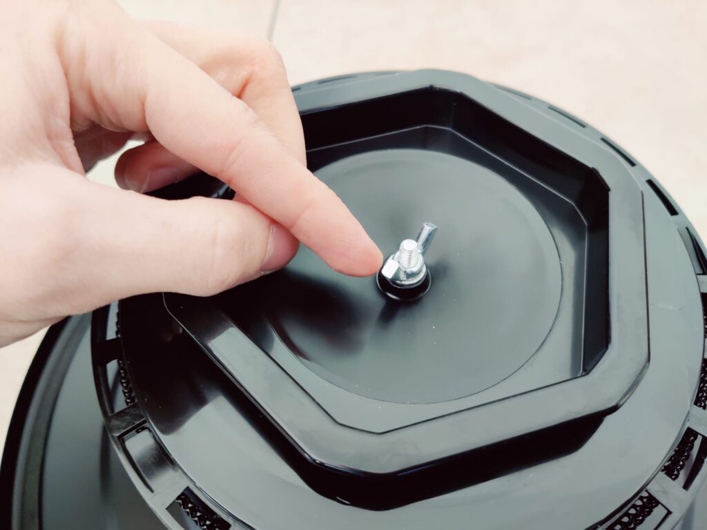 Einhell TC-AV 1720 DW Aschesauger Schraube für Filterwechsel