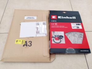 Einhell TC-AV 1720 DW Aschesauger Ersatzfilter neben Verpackung
